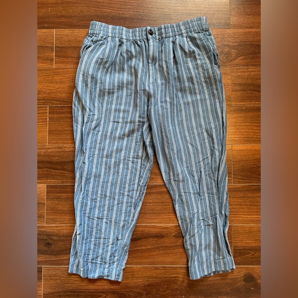 Linen-Blend Track Trousers in Stripe - Picture 4 of 8